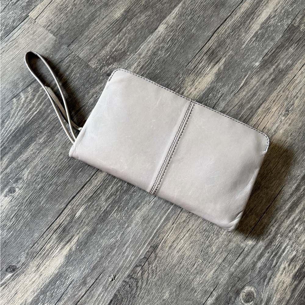 Hobo Wrislet Clutch - Evolve